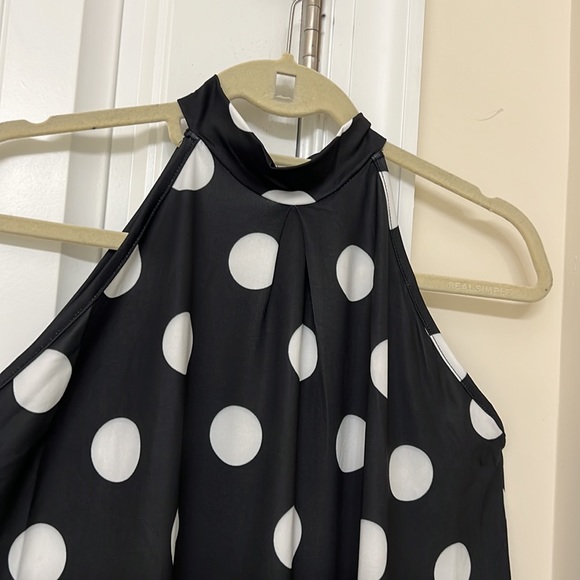 CLASSY MILAN KISS BLACK-POLKA-DO HALTER SWING TOP - Picture 2 of 5